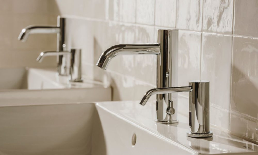 Ona_electronic_faucets